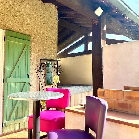 Villa 110M2, 7 Pers, Jacuzzi , 3 Chambres, Terrain Clos Et Arbore 2500M2 Треб Экстерьер фото